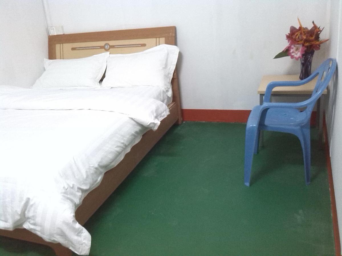 Airlines Business Hotel Port Vila Bilik gambar